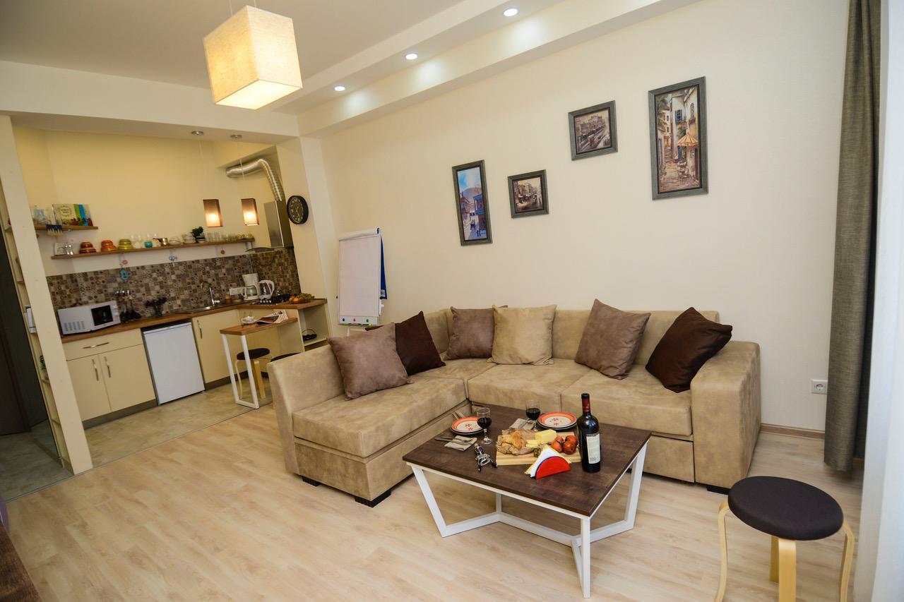 B-Lax Apartment Τυφλίδα Εξωτερικό φωτογραφία